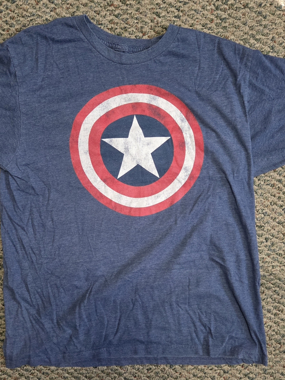 Marvel Captain America Shield Graphic Tee - Blue/Red/White
